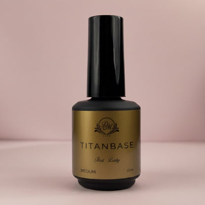 Titanbase First Lady